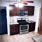 R & R Beautiful 2 Bdrm, 2 Bath Vacation Home