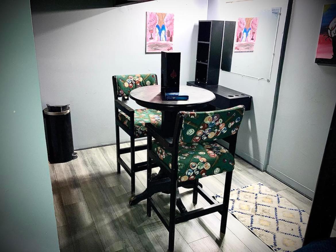 Holiday home R & R Beautiful 2 Bdrm, 2 Bath Vacation Detroit